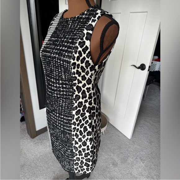 Alice + Olivia Dresses & Skirts - Alice + Olivia Mixed Print Tweed & Leopard Dress Size 0